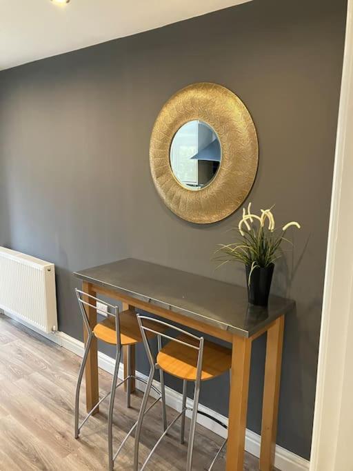 Ogilvie Lodge Llandudno Junction Eksteriør billede